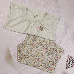 *NWOT* MS. Tweety Traditional PJ Set